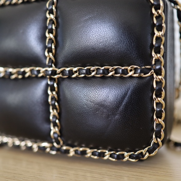 ❌NOT AVAILABLE❌ RARE GHW Chanel Chain Frame CC Box Minaudiere Calfskin Mini Clut - Picture 9 of 15